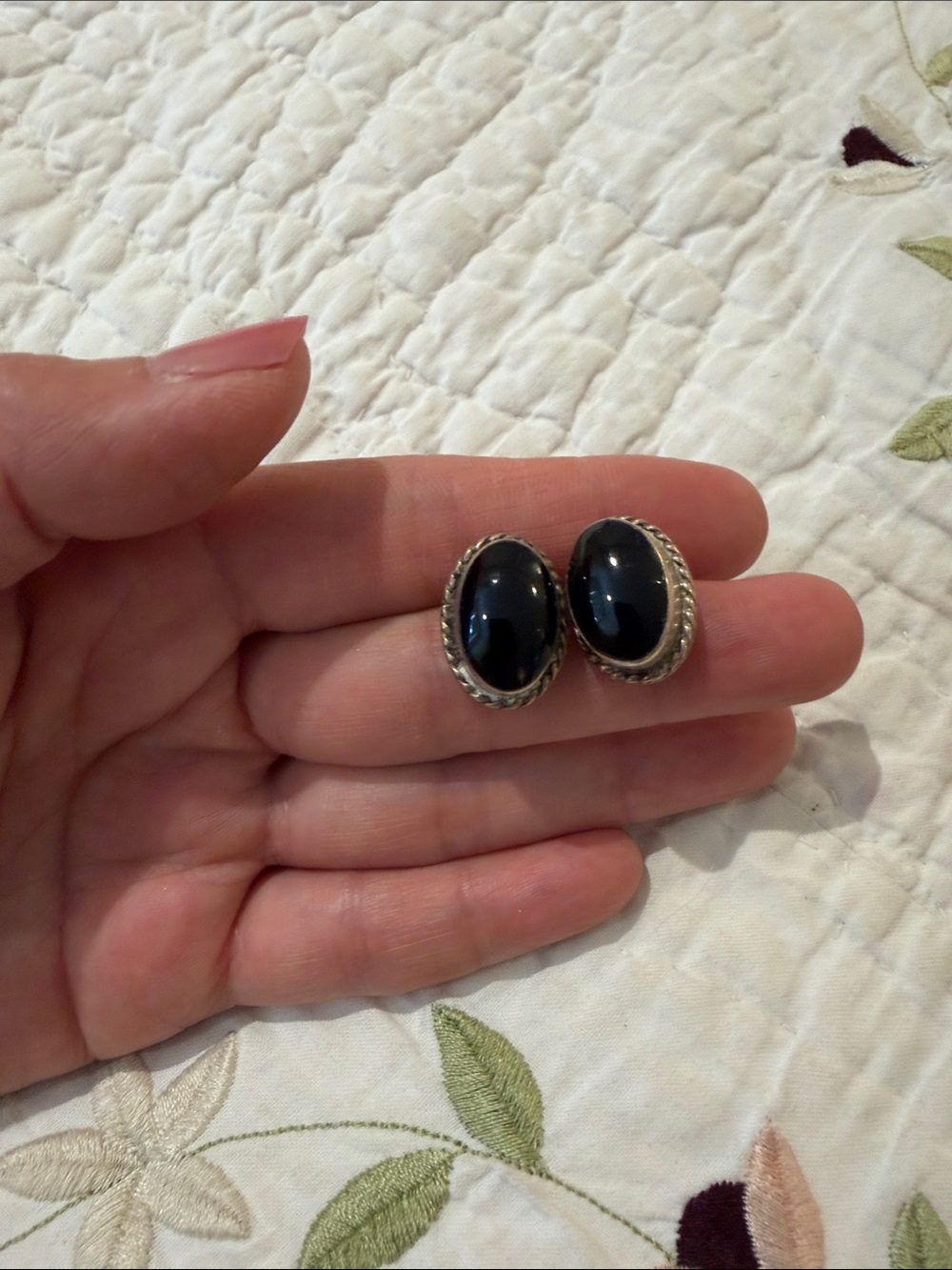 Vintage 925 Silver Mexico Classic Black Onyx Oval Silver-Trim Stud Earrings